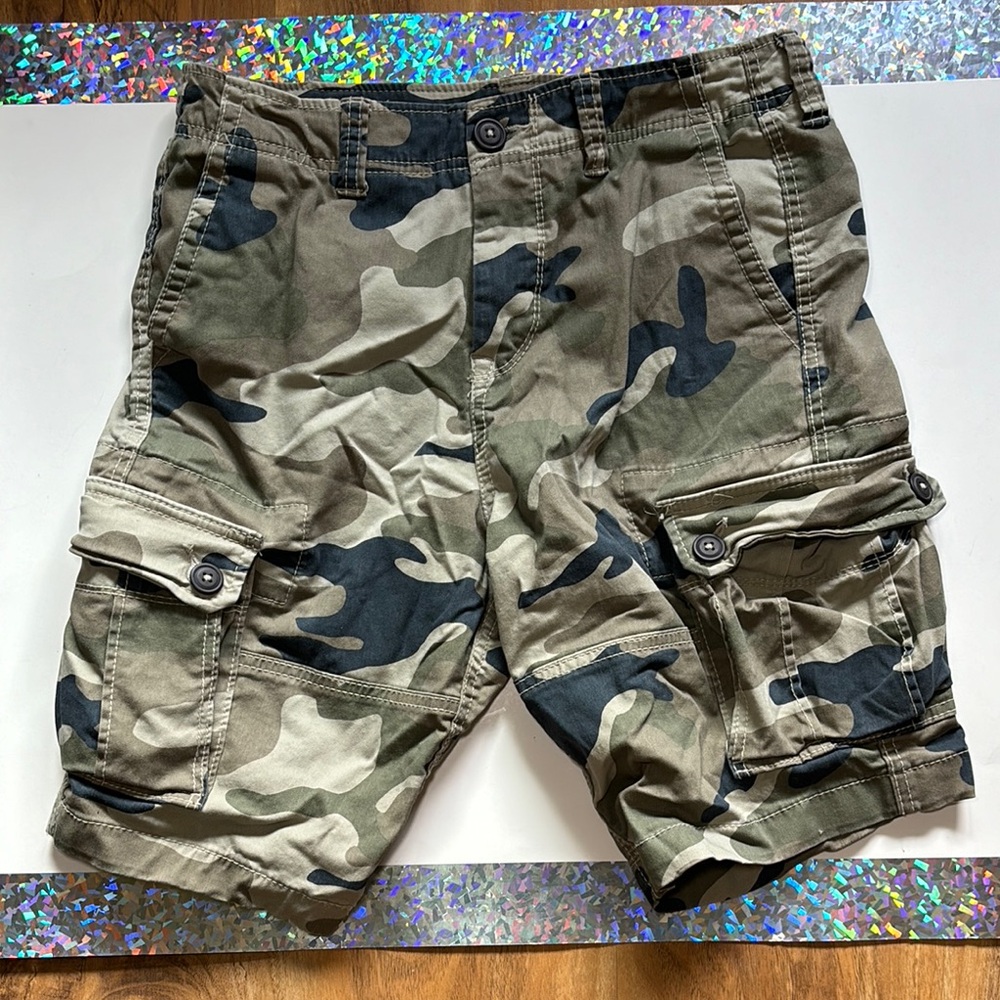 Aeropostale Cargo Shorts Green and Brown Relaxed Fit